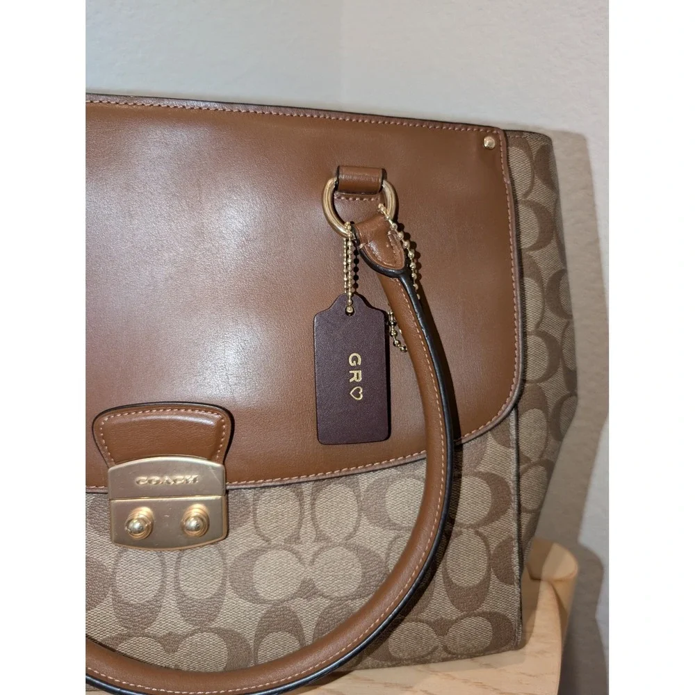 Coach Avary Tote Signature Canvas Leather Tote F48630